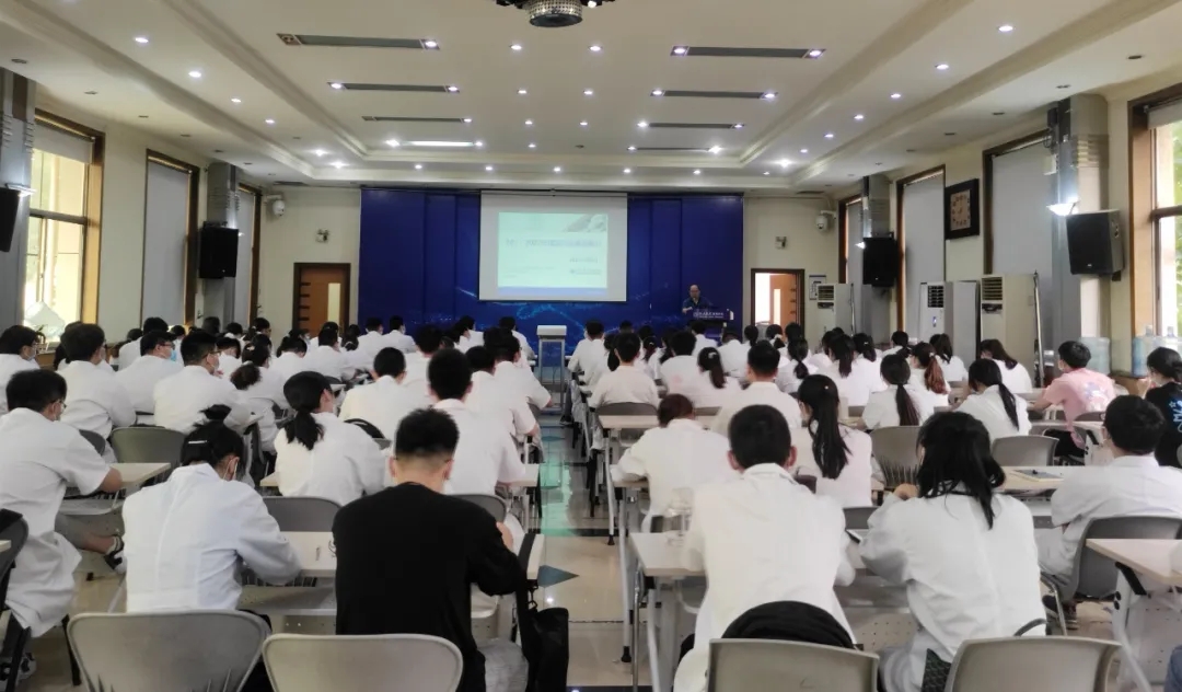 1628215026738689.jpg 1628215026738689.jpg